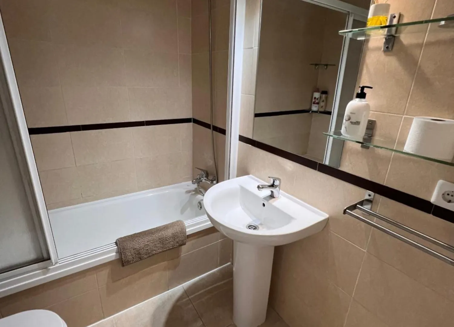 Apartamento Jardin De Atalaya Camas 0*,  Spain