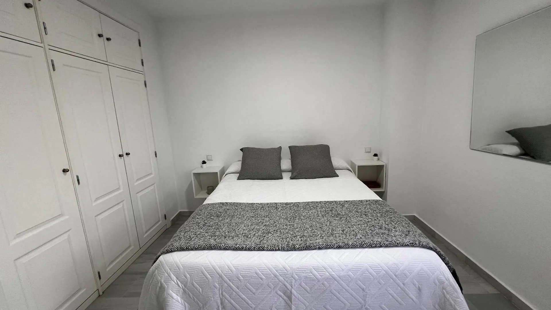 Apartamento Jardin De Atalaya Camas